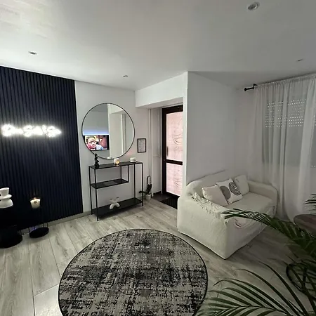 Dima Suite Jacuzzi Privatif Vedene Exterior photo