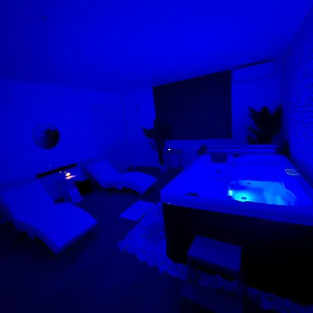 Dima Suite Jacuzzi Privatif Vedene Exterior photo