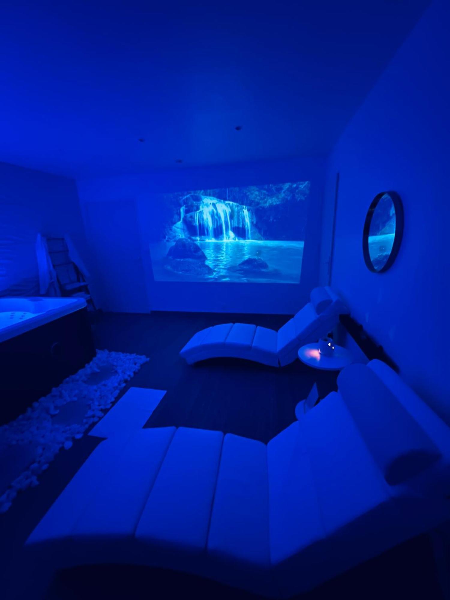 Dima Jacuzzi Privatif Apartment Vedene